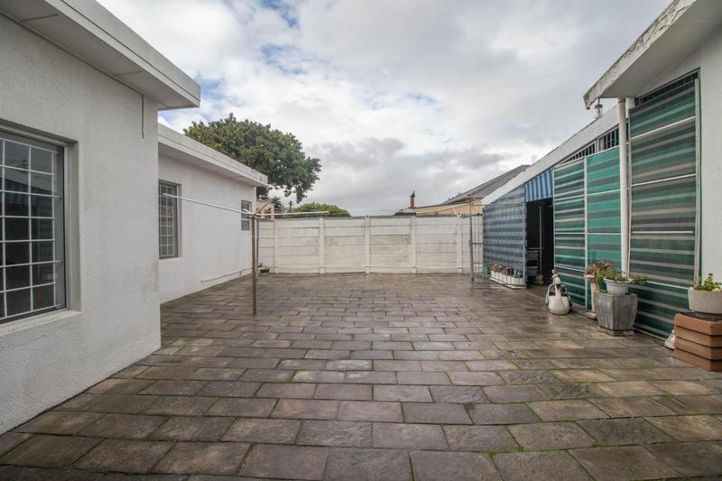 3 Bedroom Property for Sale in Glen Lilly Western Cape